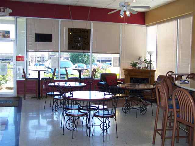 Listing Picture 2410 Ring Road Elizabethtown, KY 42701 MLS HK10012288