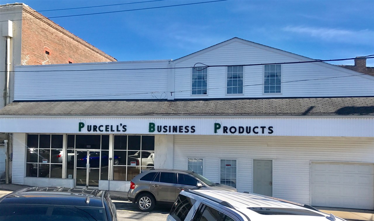 Listing Picture 222 E First Street Campbellsville, KY 42718 MLS HK10047459