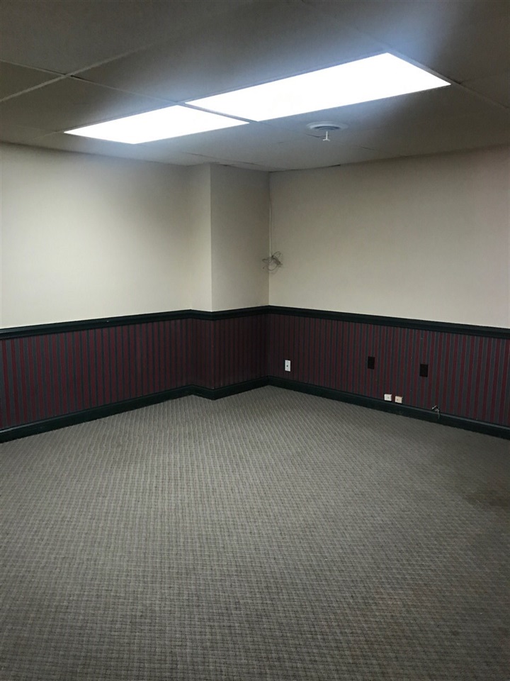 Listing Picture 222 E First Street Campbellsville, KY 42718 MLS HK10047459