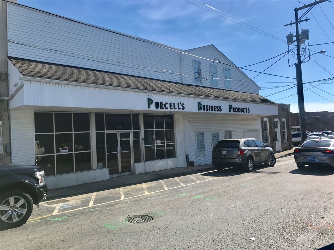 Listing Picture 222 E First Street Campbellsville, KY 42718 MLS HK10047459