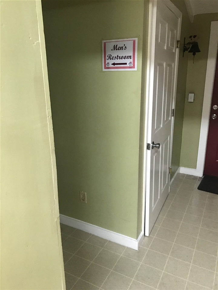 Listing Picture 5112 Jackson Highway Horse Cave, KY 42749 MLS HK10042745