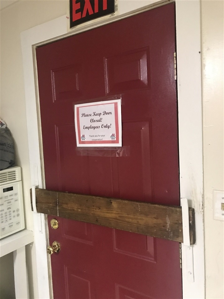 Listing Picture 5112 Jackson Highway Horse Cave, KY 42749 MLS HK10042745