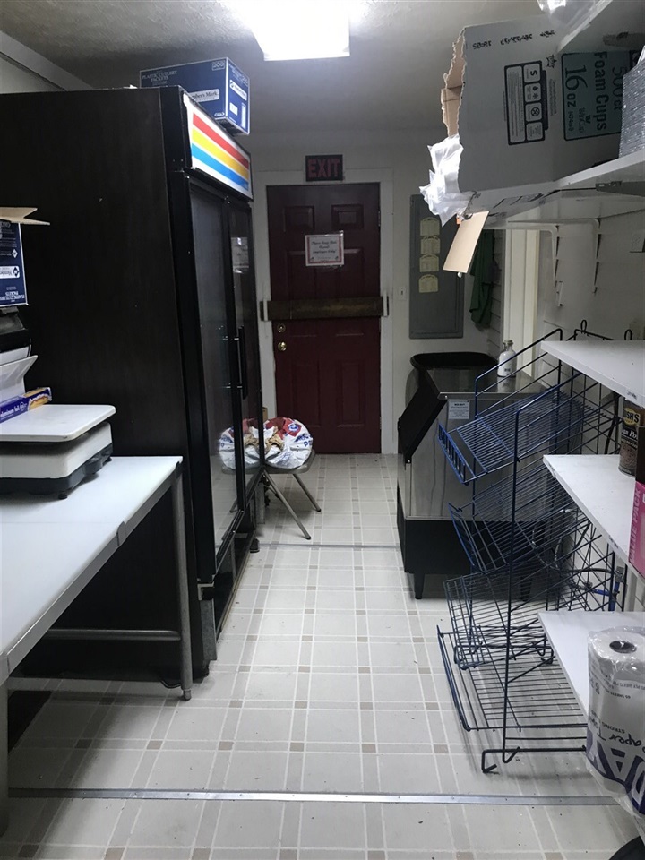 Listing Picture 5112 Jackson Highway Horse Cave, KY 42749 MLS HK10042745