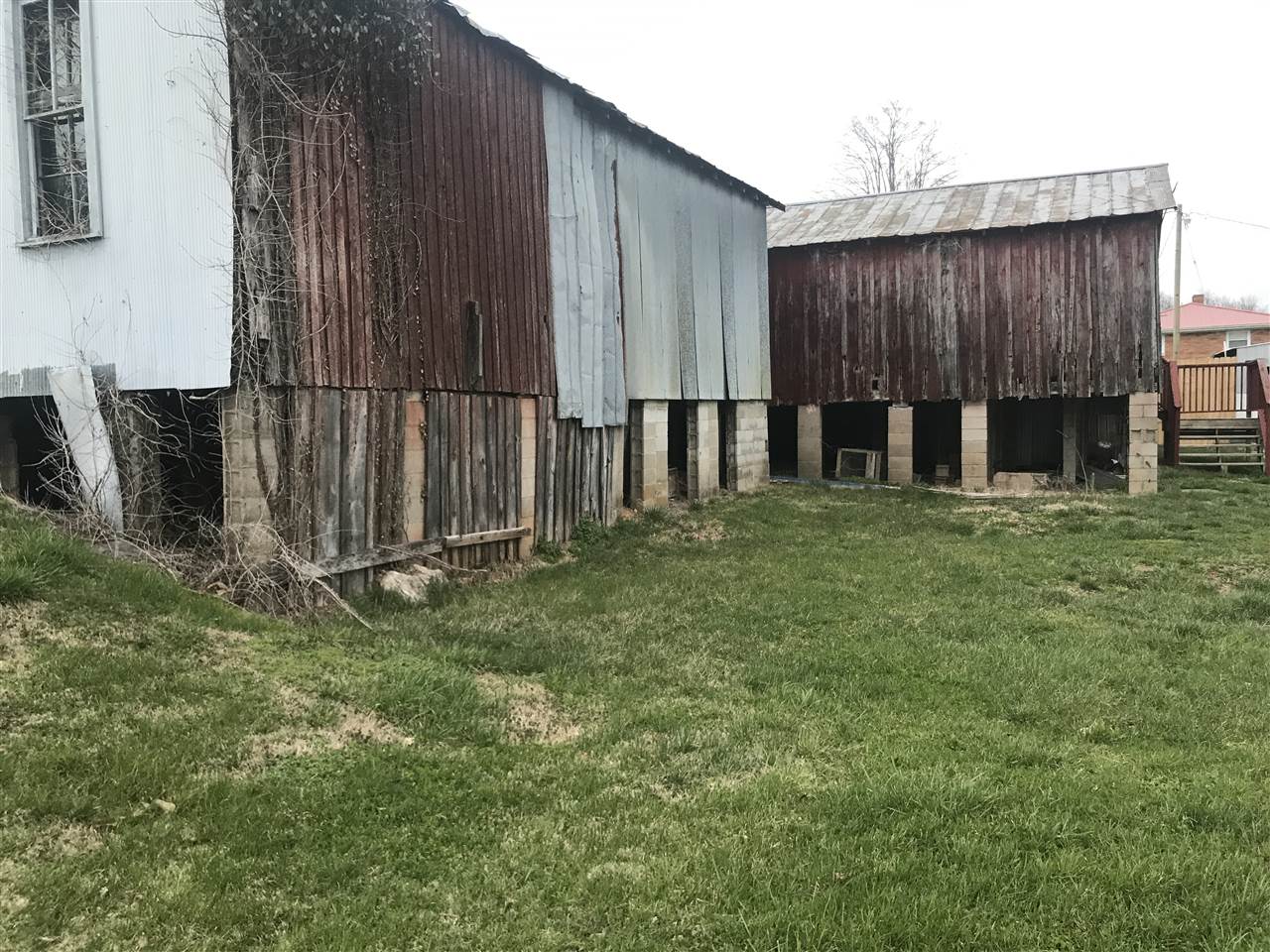 Listing Picture 5112 Jackson Highway Horse Cave, KY 42749 MLS HK10042745