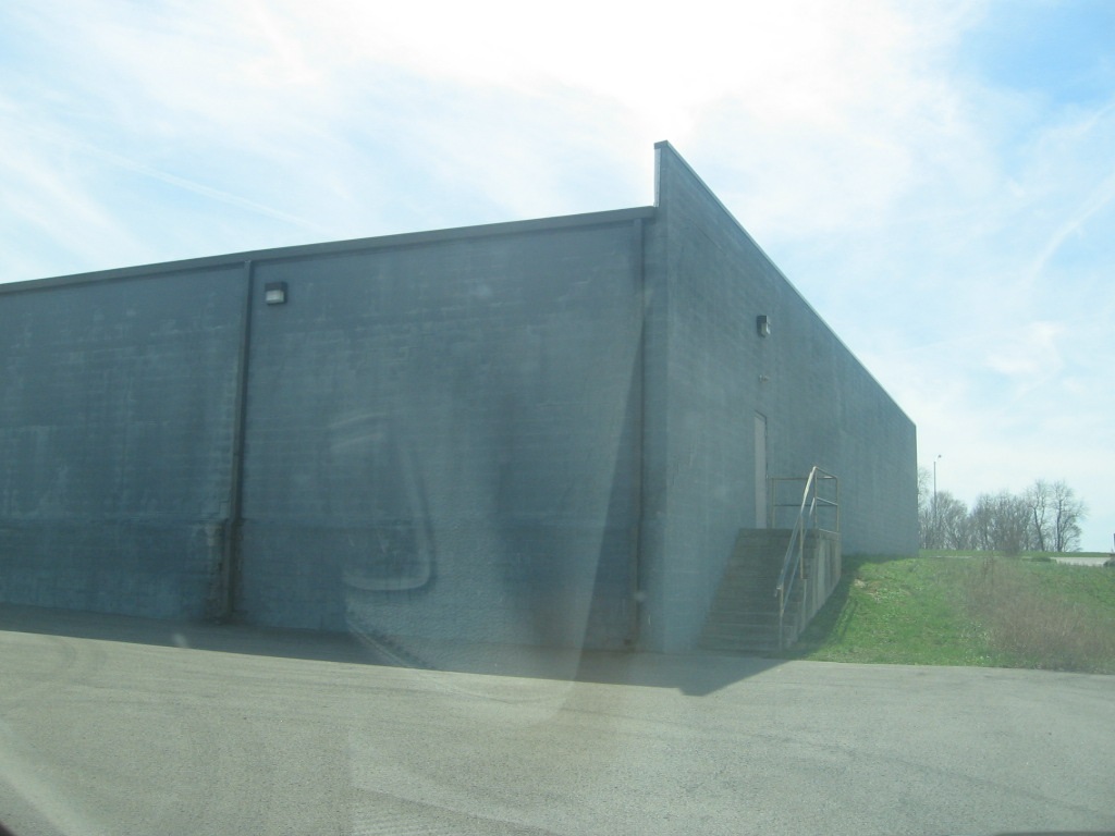 Listing Picture 265 Industrial Park Road Greensburg, KY 42743 MLS HK10047530