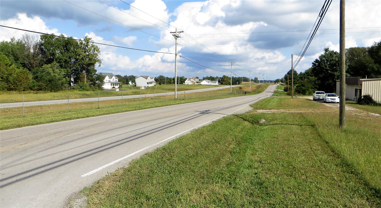 Listing Picture 5585 Flaherty Road Vine Grove, KY 40175 MLS HK10047702