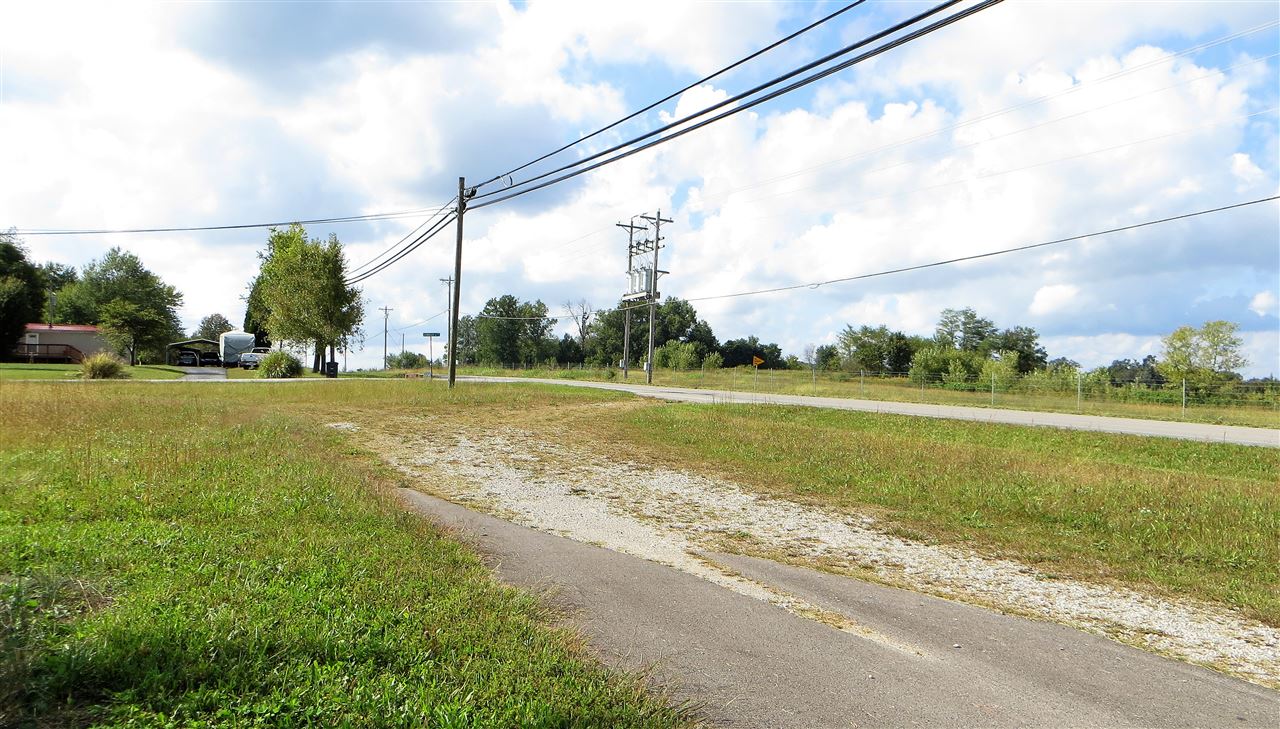 Listing Picture 5585 Flaherty Road Vine Grove, KY 40175 MLS HK10047702