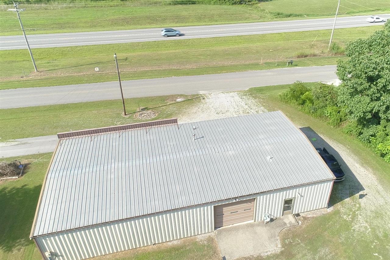 Listing Picture 5585 Flaherty Road Vine Grove, KY 40175 MLS HK10047702