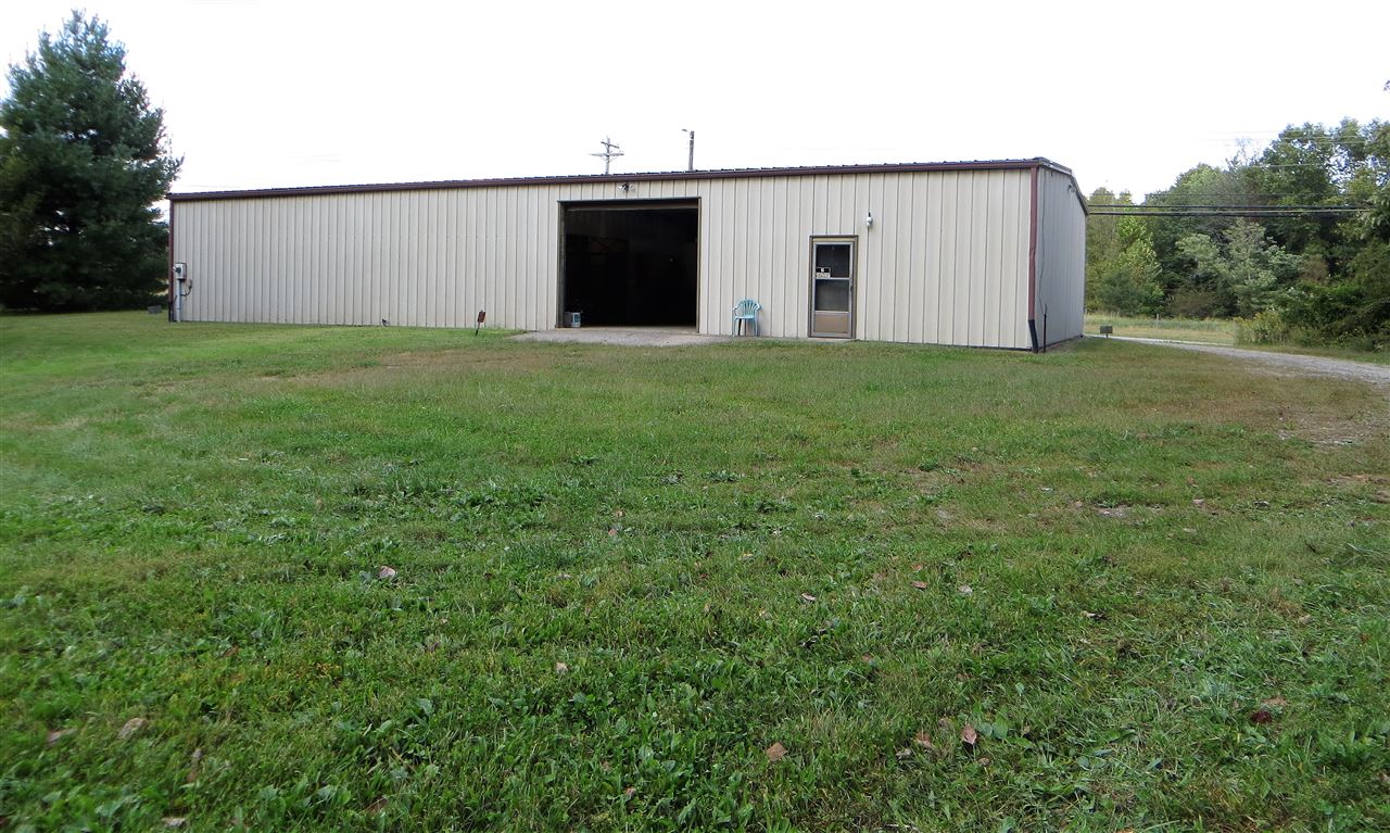 Listing Picture 5585 Flaherty Road Vine Grove, KY 40175 MLS HK10047702