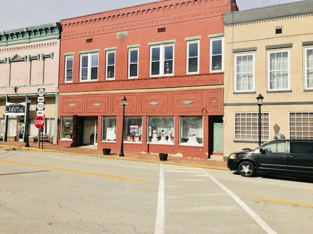 Listing Picture 127 W Main Street Vine Grove, KY 40175 MLS HK10046800