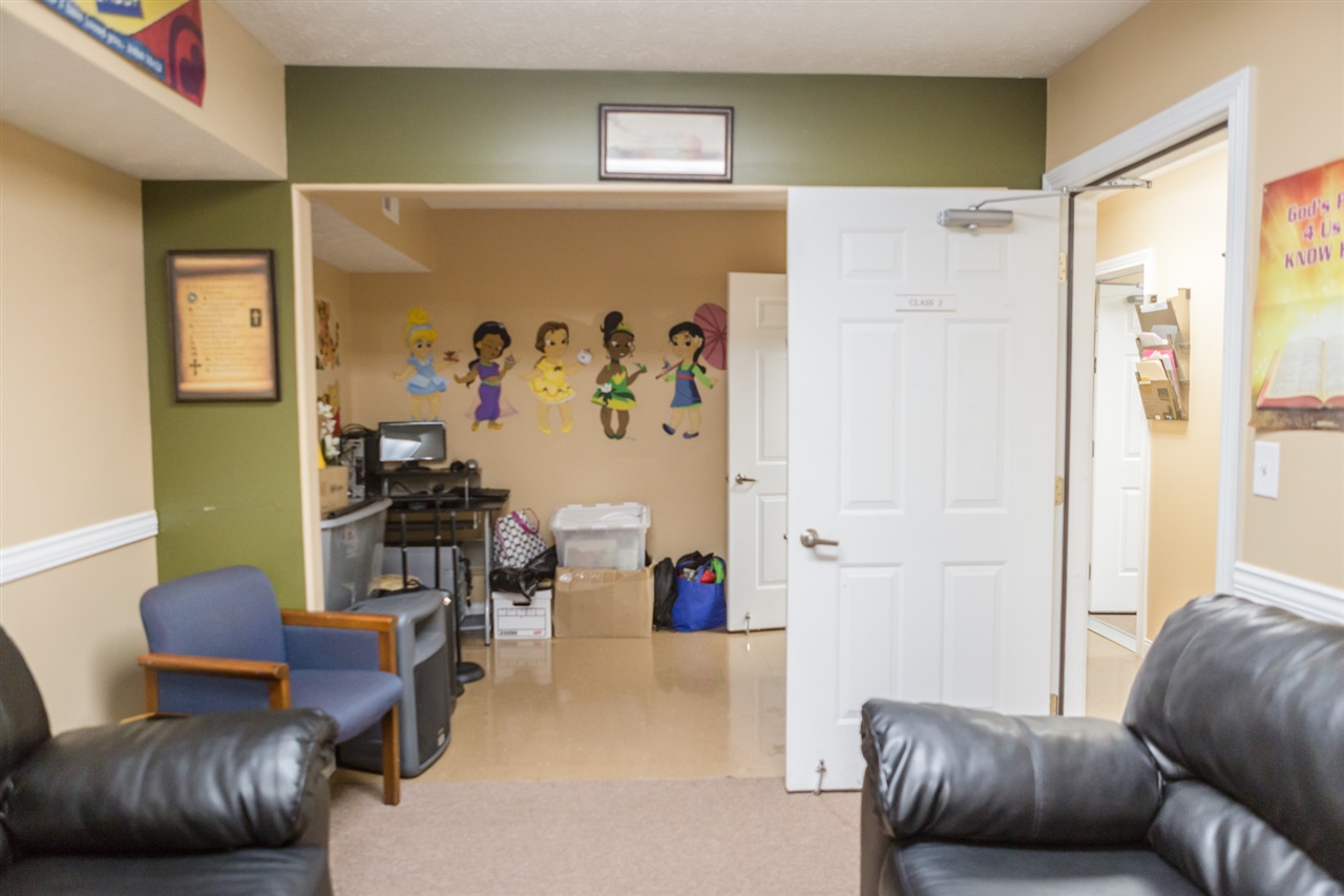 Listing Picture 110 Wiselyn Drive Radcliff, KY 40160 MLS HK10049292