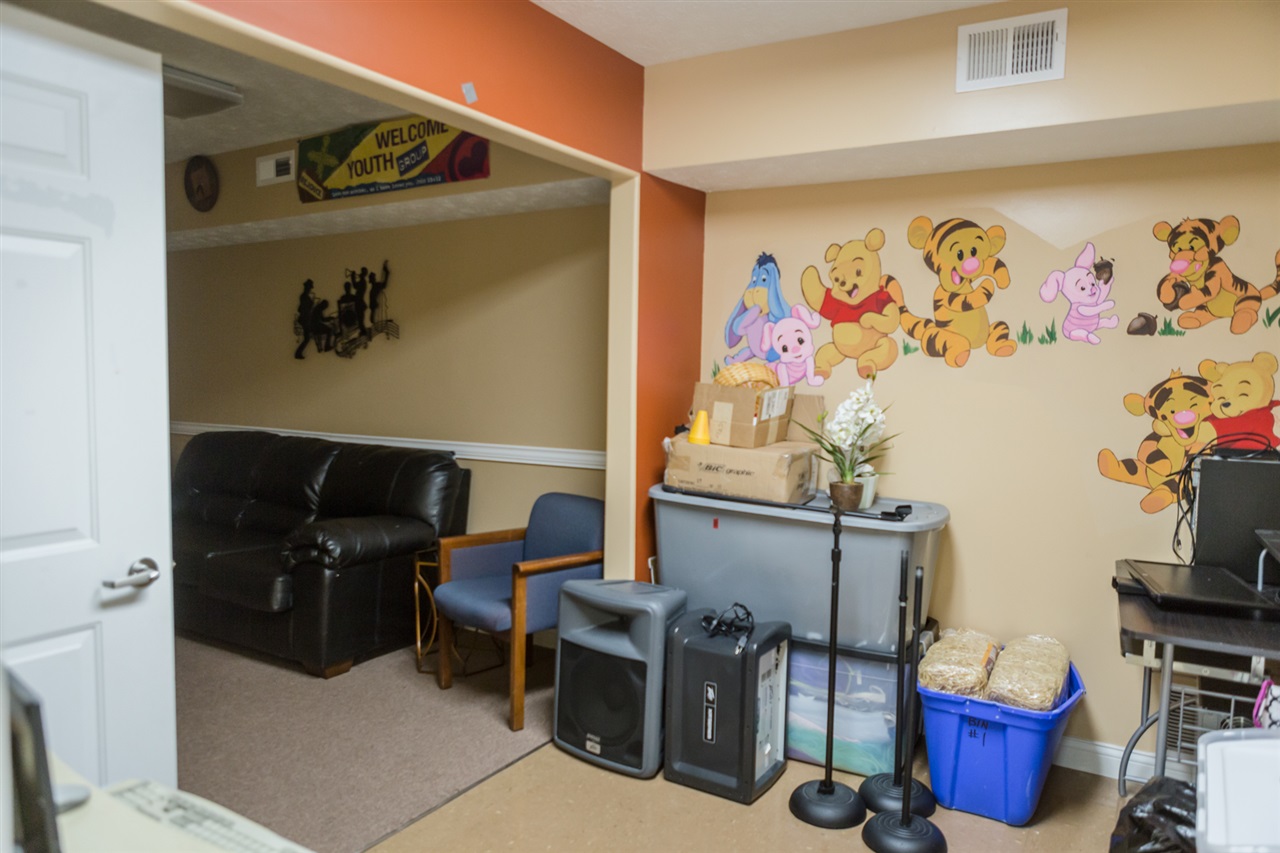 Listing Picture 110 Wiselyn Drive Radcliff, KY 40160 MLS HK10049292