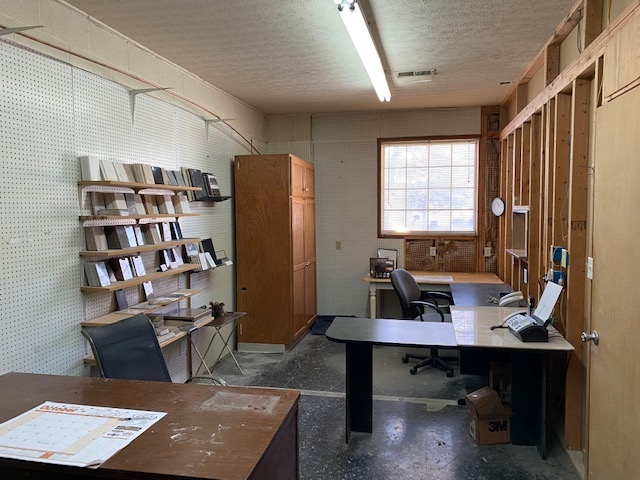 Listing Picture 13746 Morgantown Road Bowling Green, KY 42101 MLS HK10051022