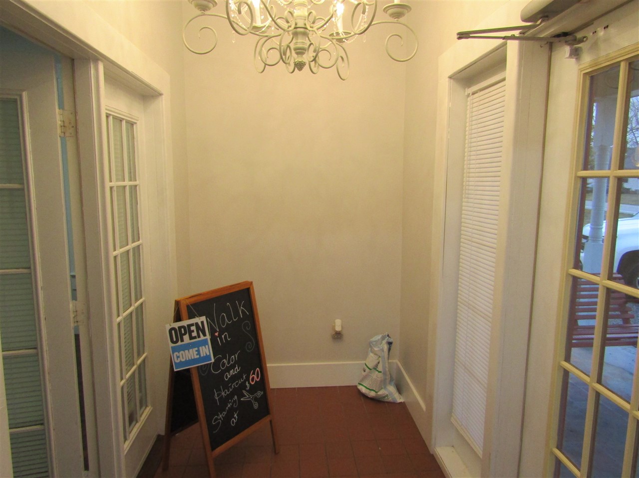 Listing Picture 109 Highland Avenue Vine Grove, KY 40175 MLS HK10051374