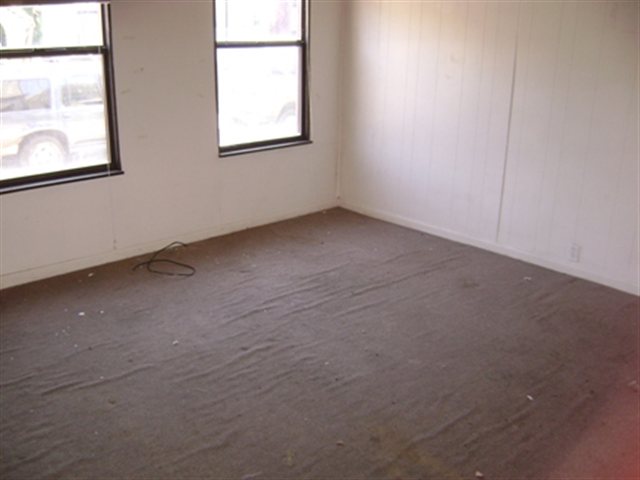 Listing Picture 1072 E Kentucky Street Louisville, KY 40204 MLS HK10006456