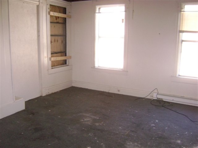 Listing Picture 1072 E Kentucky Street Louisville, KY 40204 MLS HK10006456