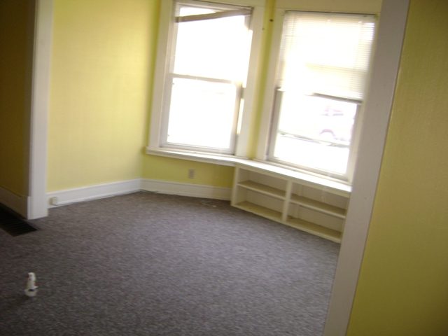 Listing Picture 2324 S 6th Street Louisville, KY 40208 MLS HK10006376