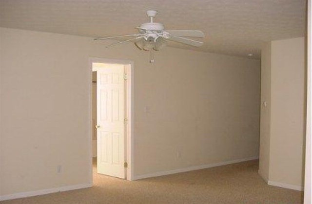 Listing Picture 128-130 Clover Court Radcliff, KY 40160 MLS HK10012792