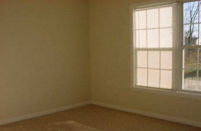 Listing Picture 128-130 Clover Court Radcliff, KY 40160 MLS HK10012792