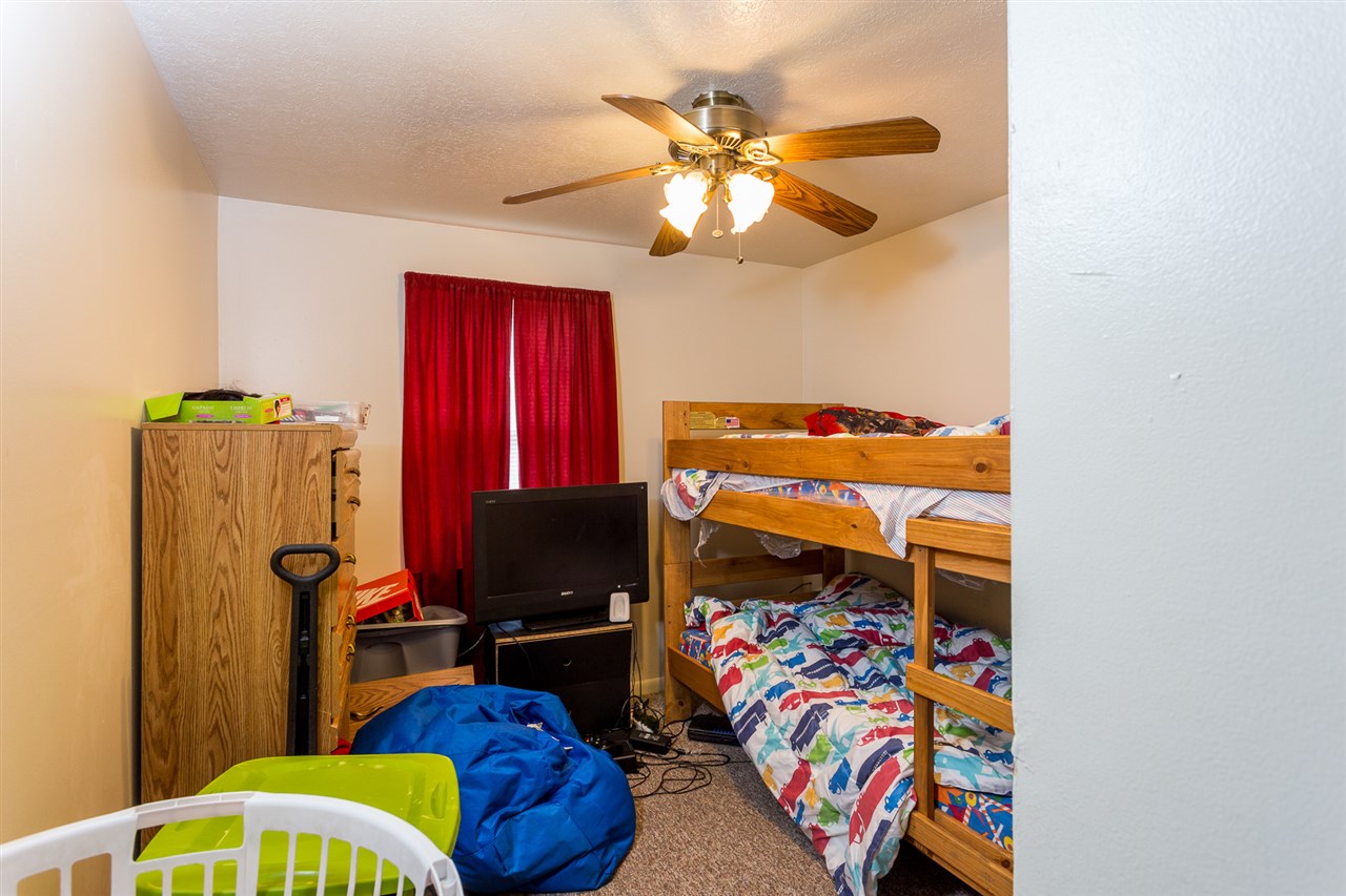 Listing Picture 3202 Melody Acres Lane Louisville, KY 40216 MLS HK10050019