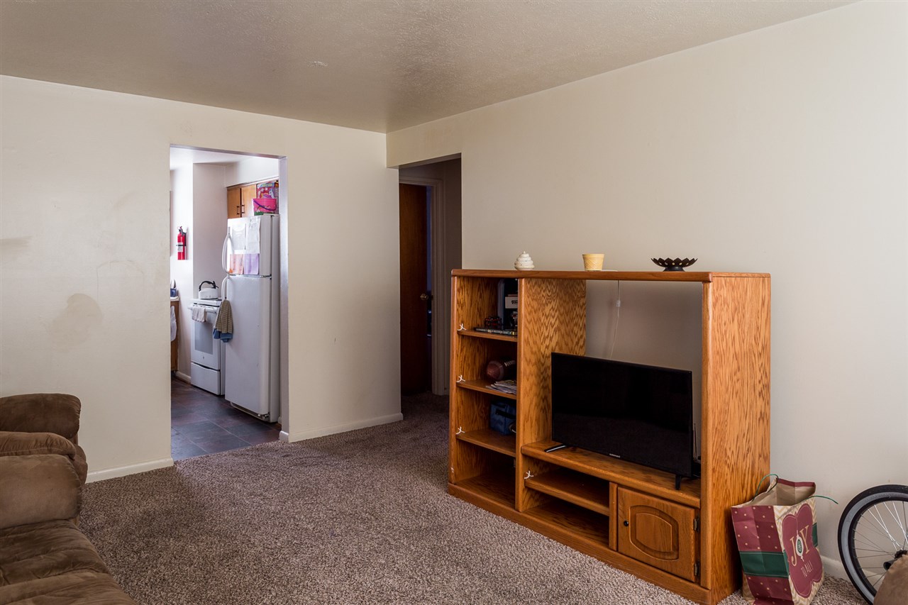 Listing Picture 3202 Melody Acres Lane Louisville, KY 40216 MLS HK10050019