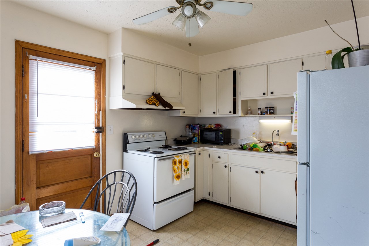 Listing Picture 3204 Melody Acres Lane Louisville, KY 40216 MLS HK10050020