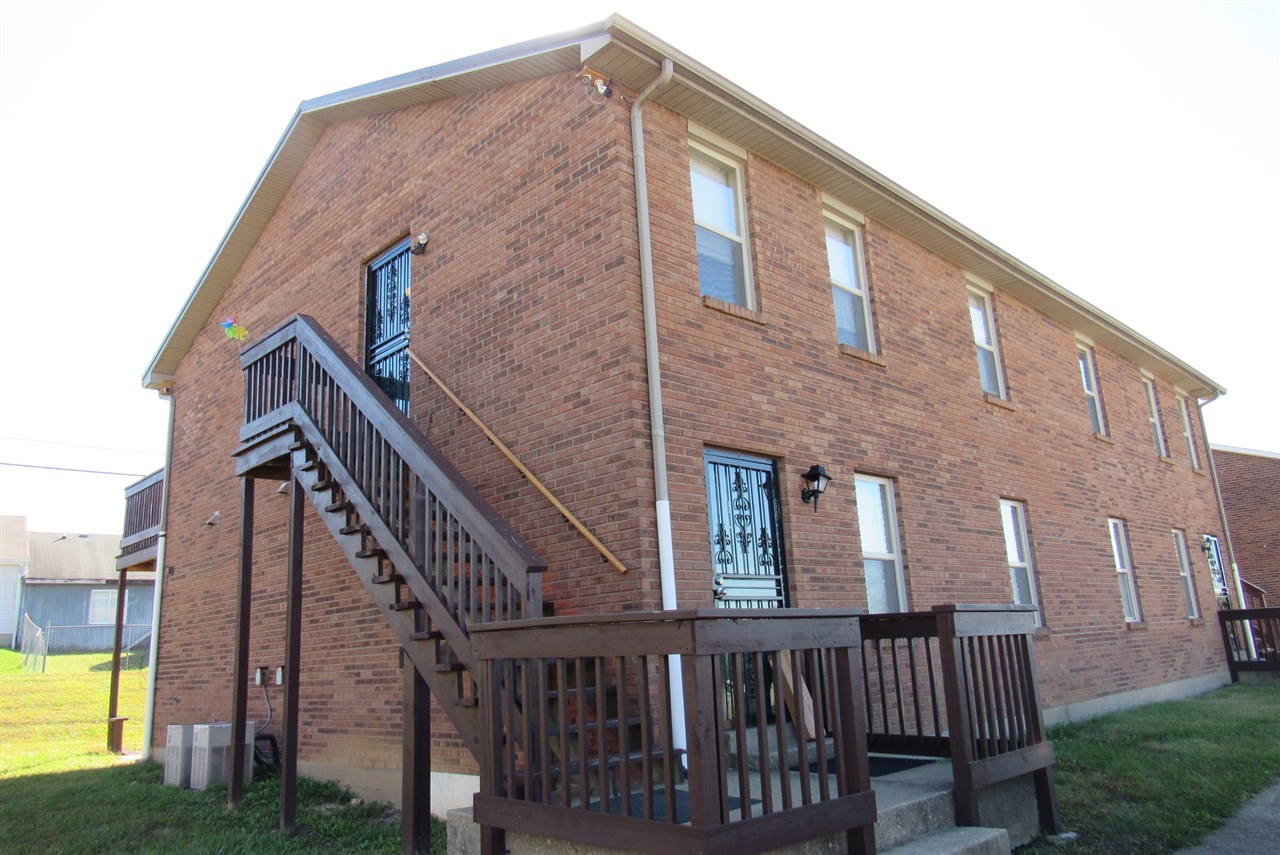 Listing Picture 2920 Crockett Court Radcliff, KY 40160 MLS HK10050372