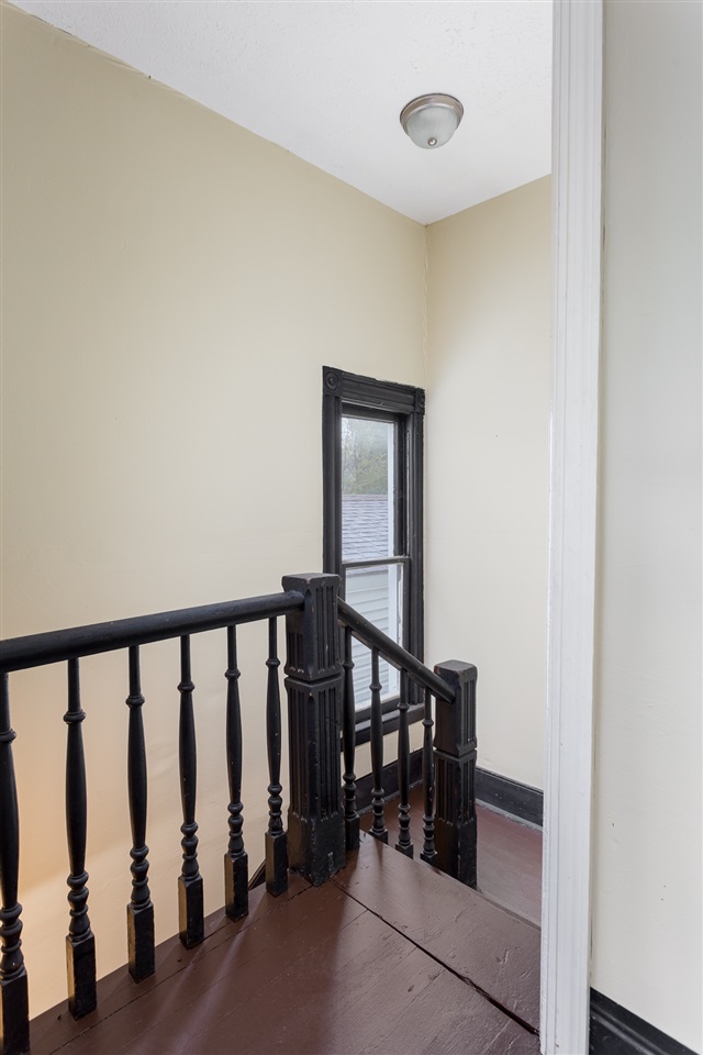 Listing Picture 2922 Bank Street Louisville, KY 40212 MLS HK10050523