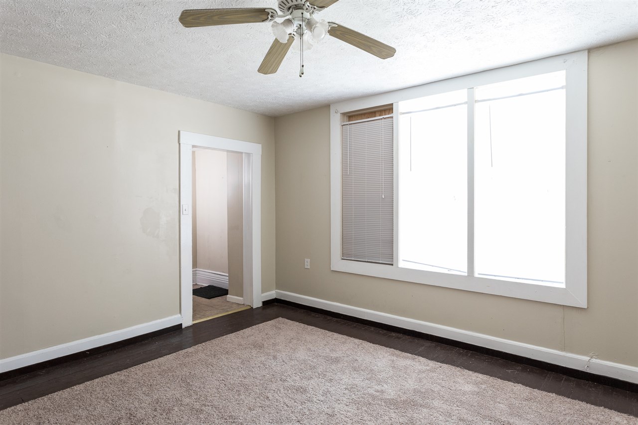 Listing Picture 100 N 26th Street Louisville, KY 40212 MLS HK10049573