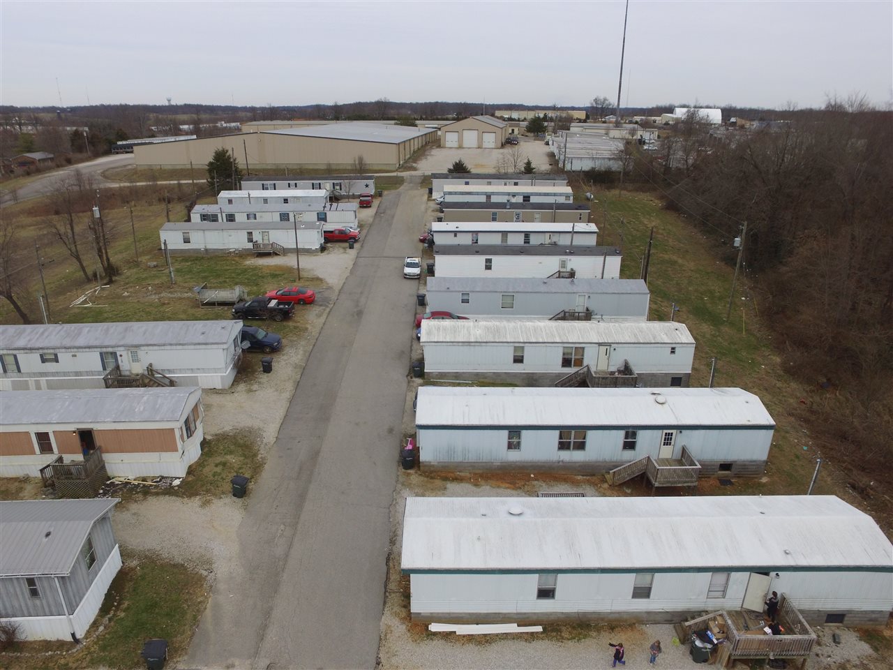 Listing Picture 1101 Hawkins Drive Elizabethtown, KY 42701 MLS HK10047988