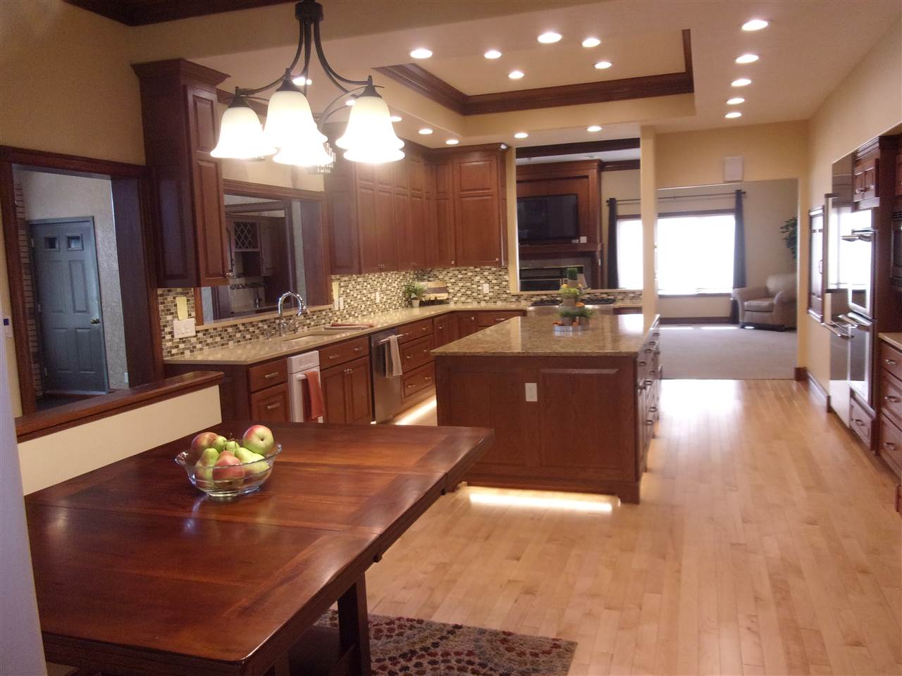 North Platte NE 69101 Real Estate. 400k-600k