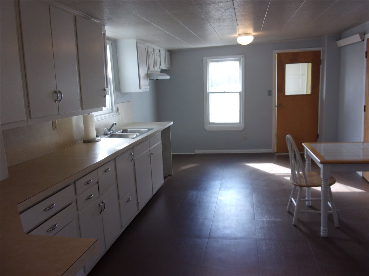 Sutherland NE 69165 Real Estate. 0-200k