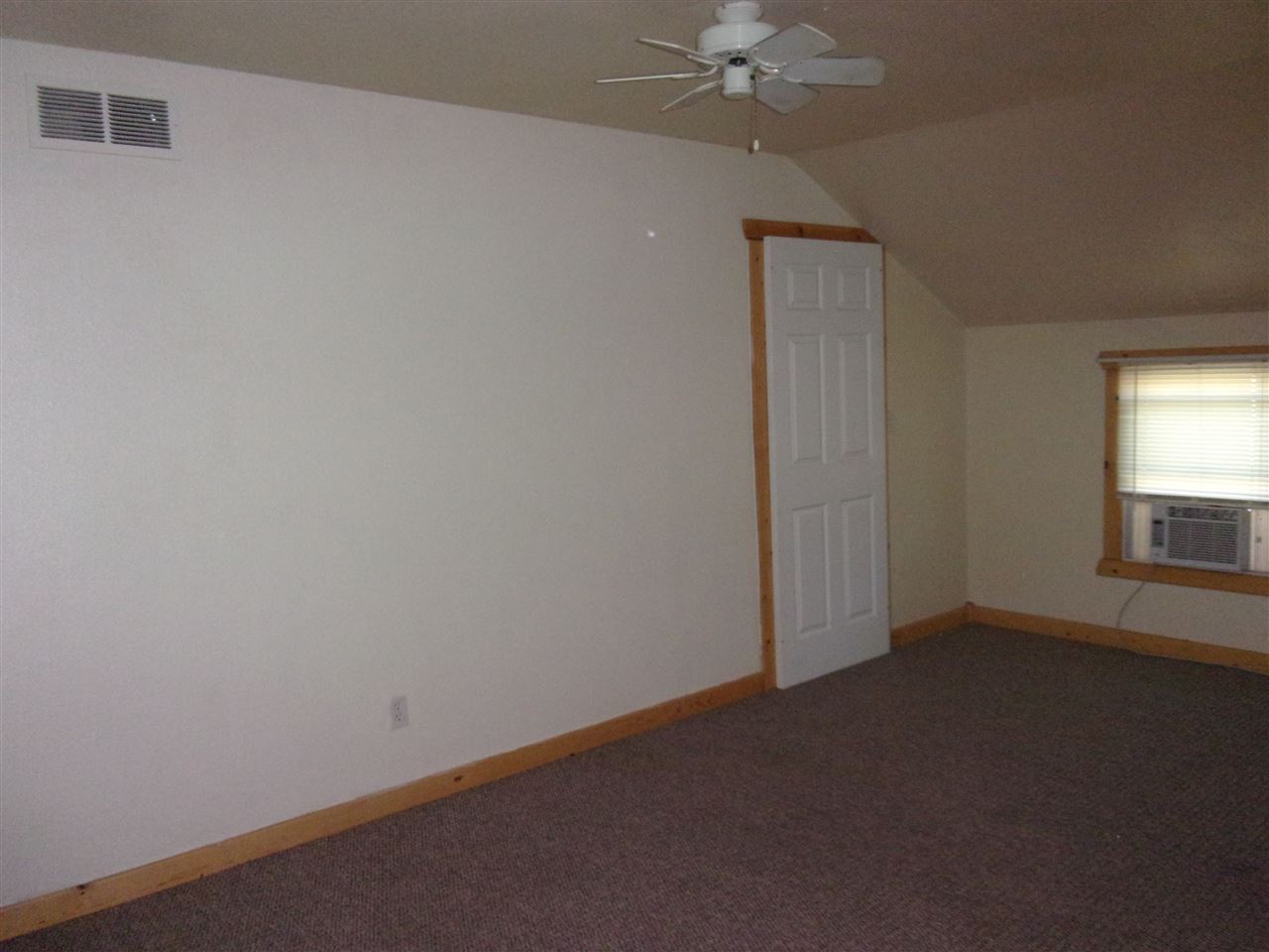 North Platte NE 69101 Real Estate. Gateway Realty Real Living