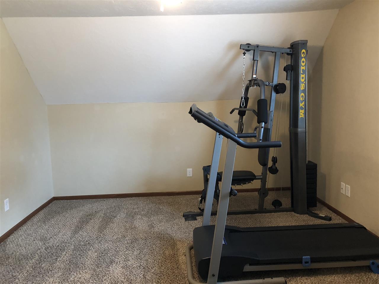 North Platte NE 69101 Real Estate. Gateway Realty Real Living