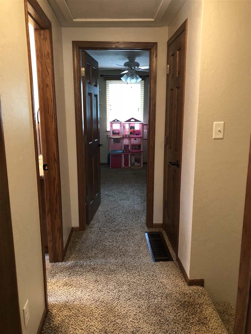North Platte NE 69101 Real Estate. Gateway Realty Real Living