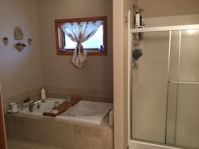 North Platte NE 69101 Real Estate. 200k-400k