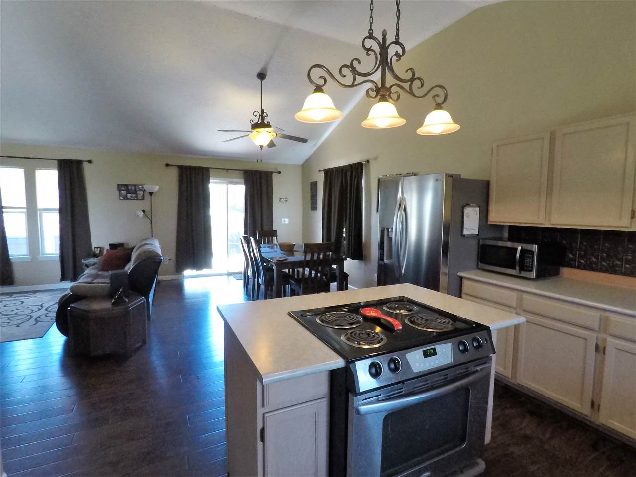 North Platte NE 69101 Real Estate. 200k-400k