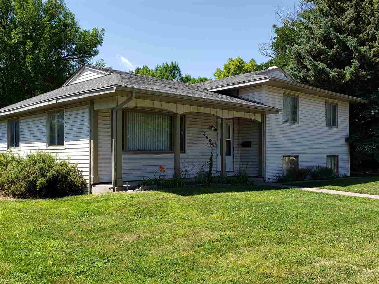 Kim Hanna Davis North Platte Area Real Estate Trying To Find A Nice