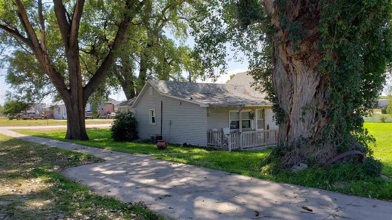Brady NE 69123 Real Estate. Kim Hanna-Davis
