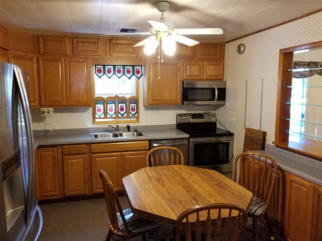 Brady NE 69123 Real Estate. Kim Hanna-Davis