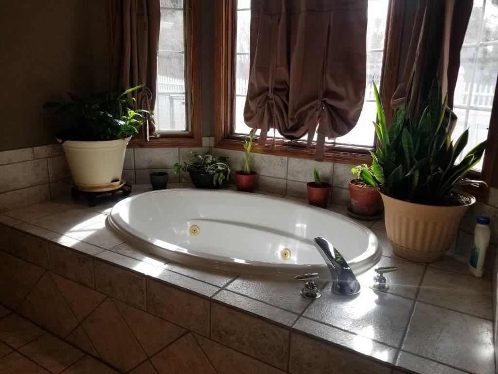 North Platte NE 69101 Real Estate. 200k-400k