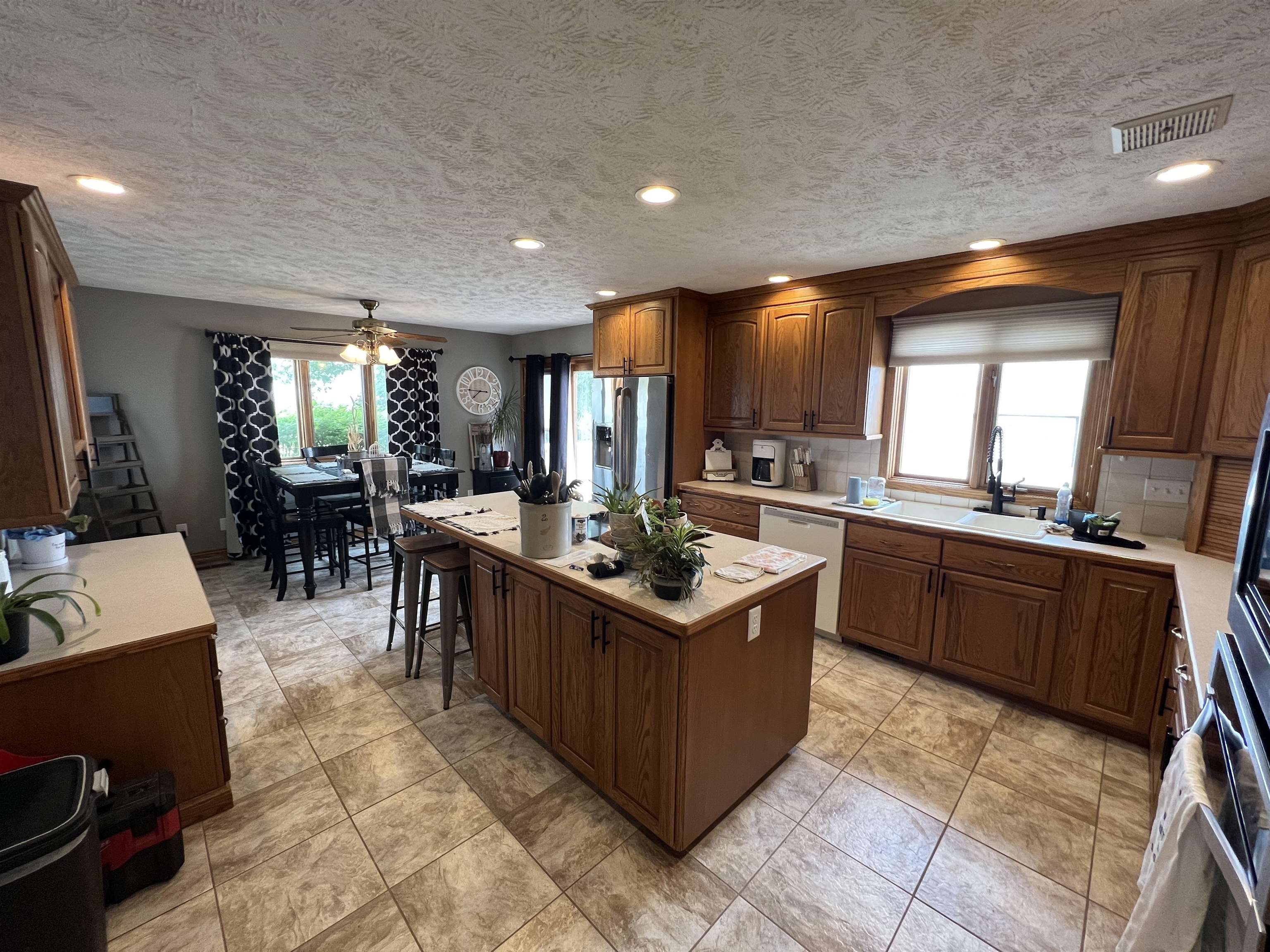 21432 W State Farm Road