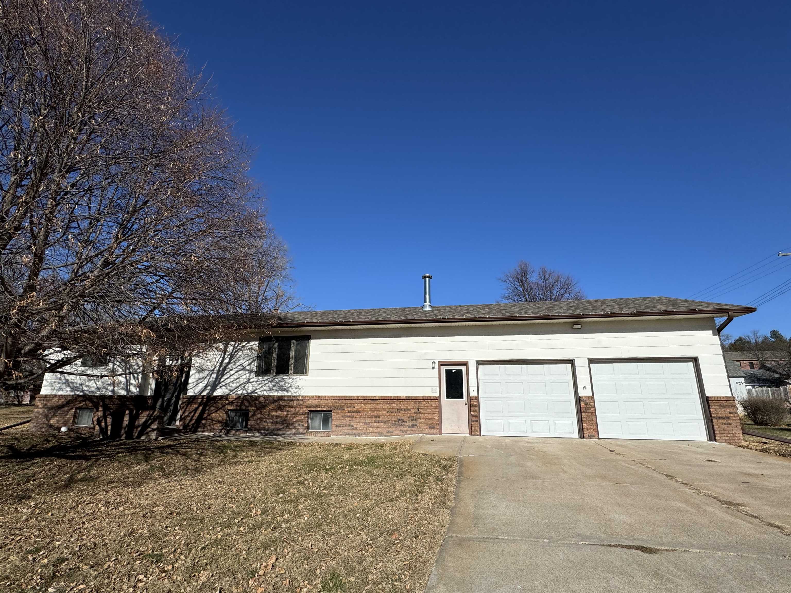 204 E 7th Street