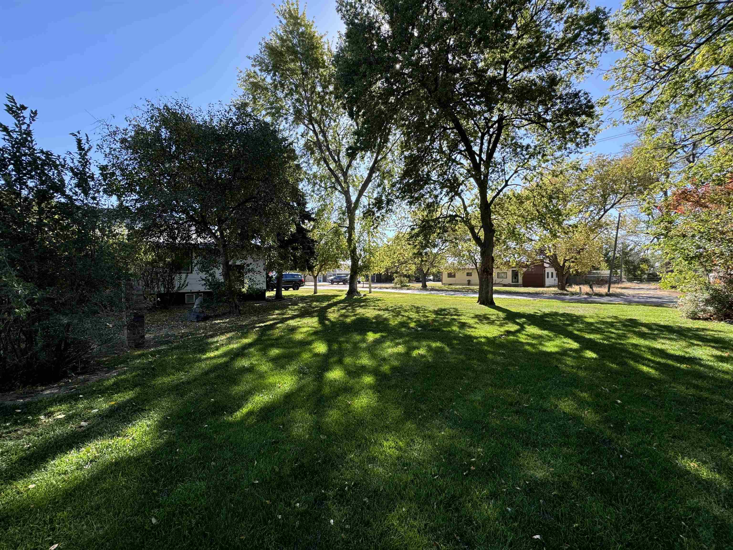 2301 W 9th Street