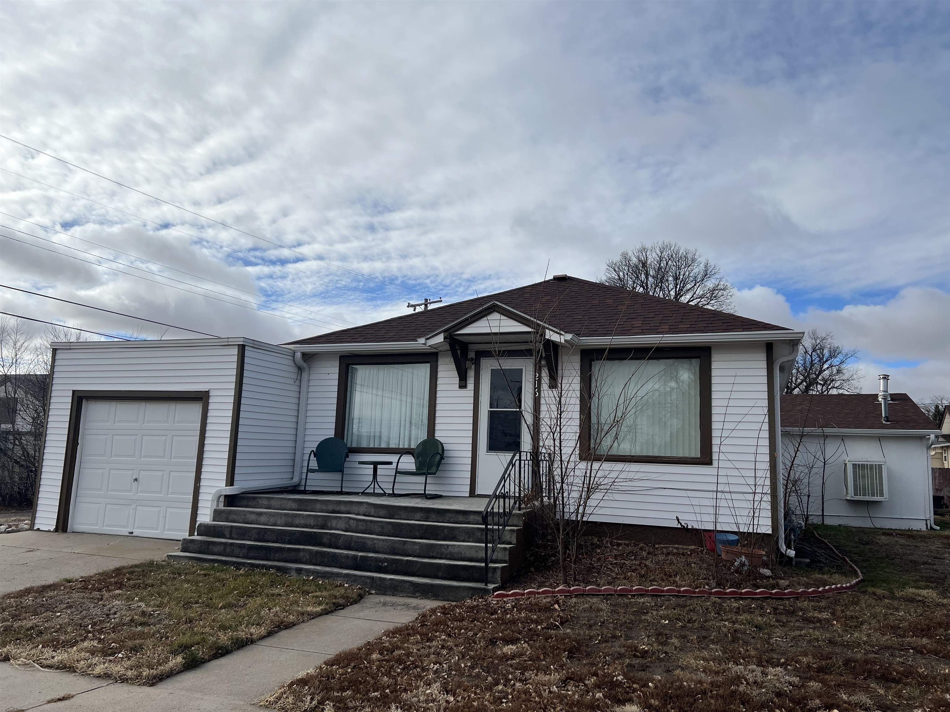 216 W D Street