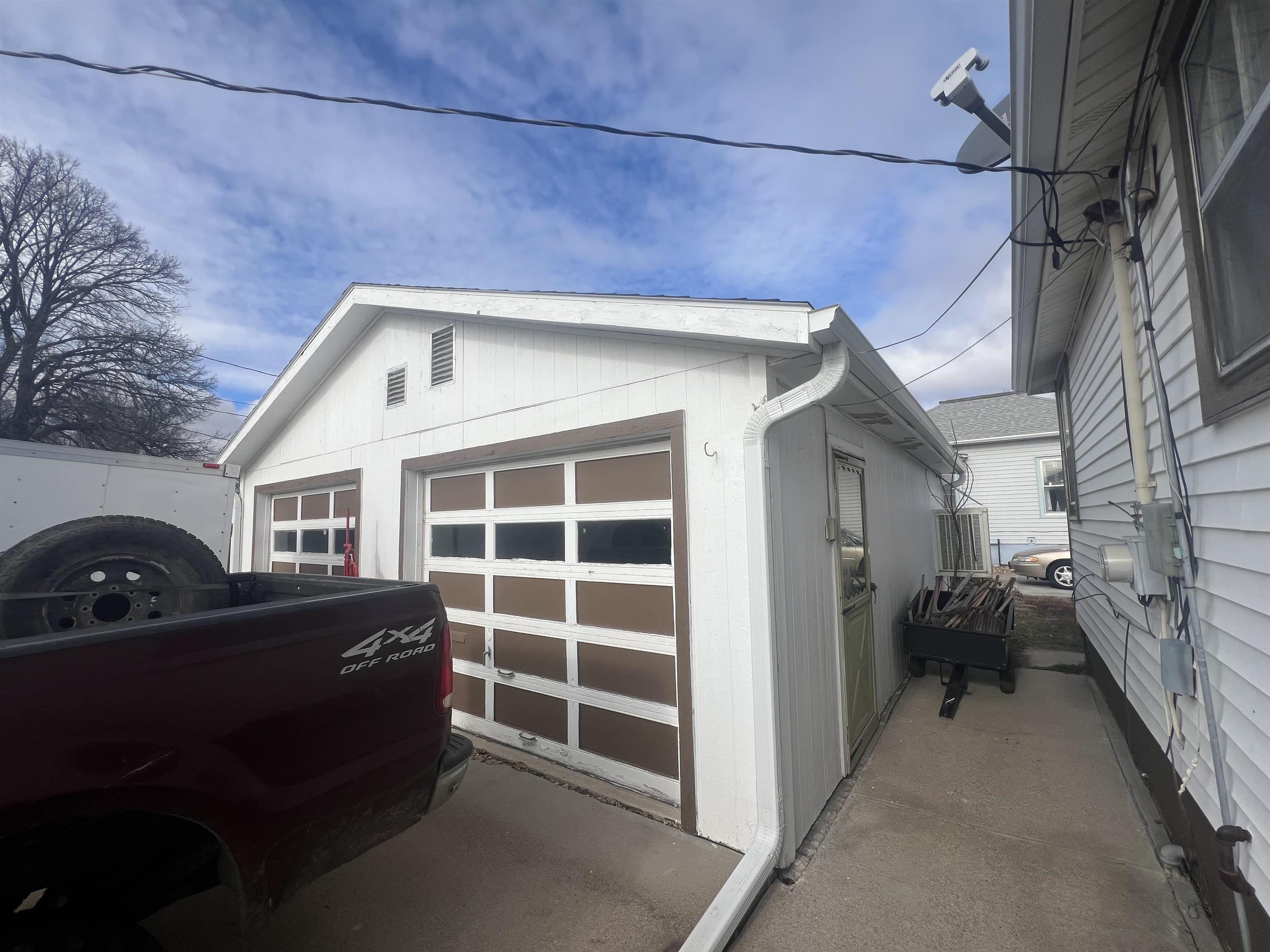 216 W D Street