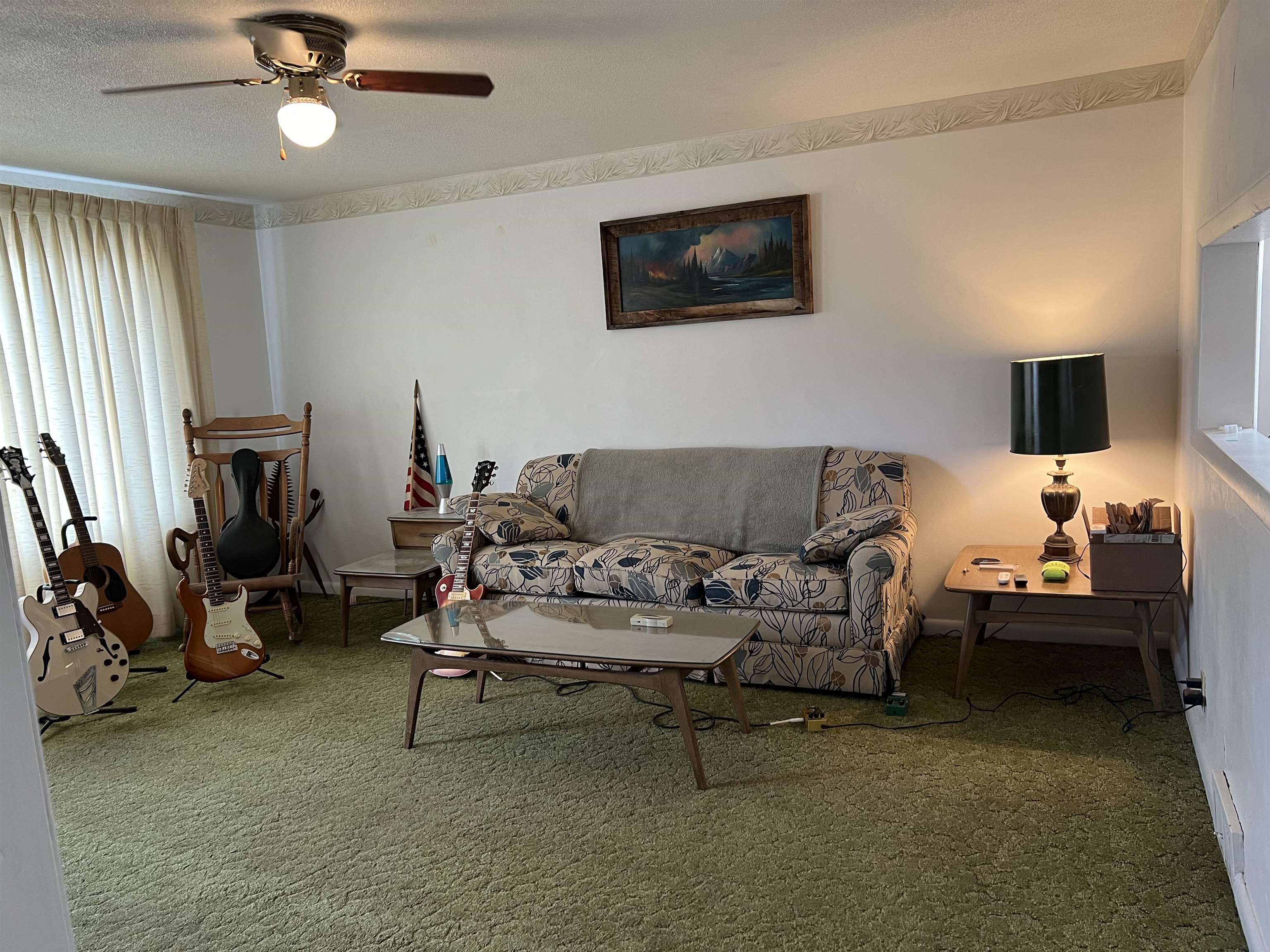 216 W D Street