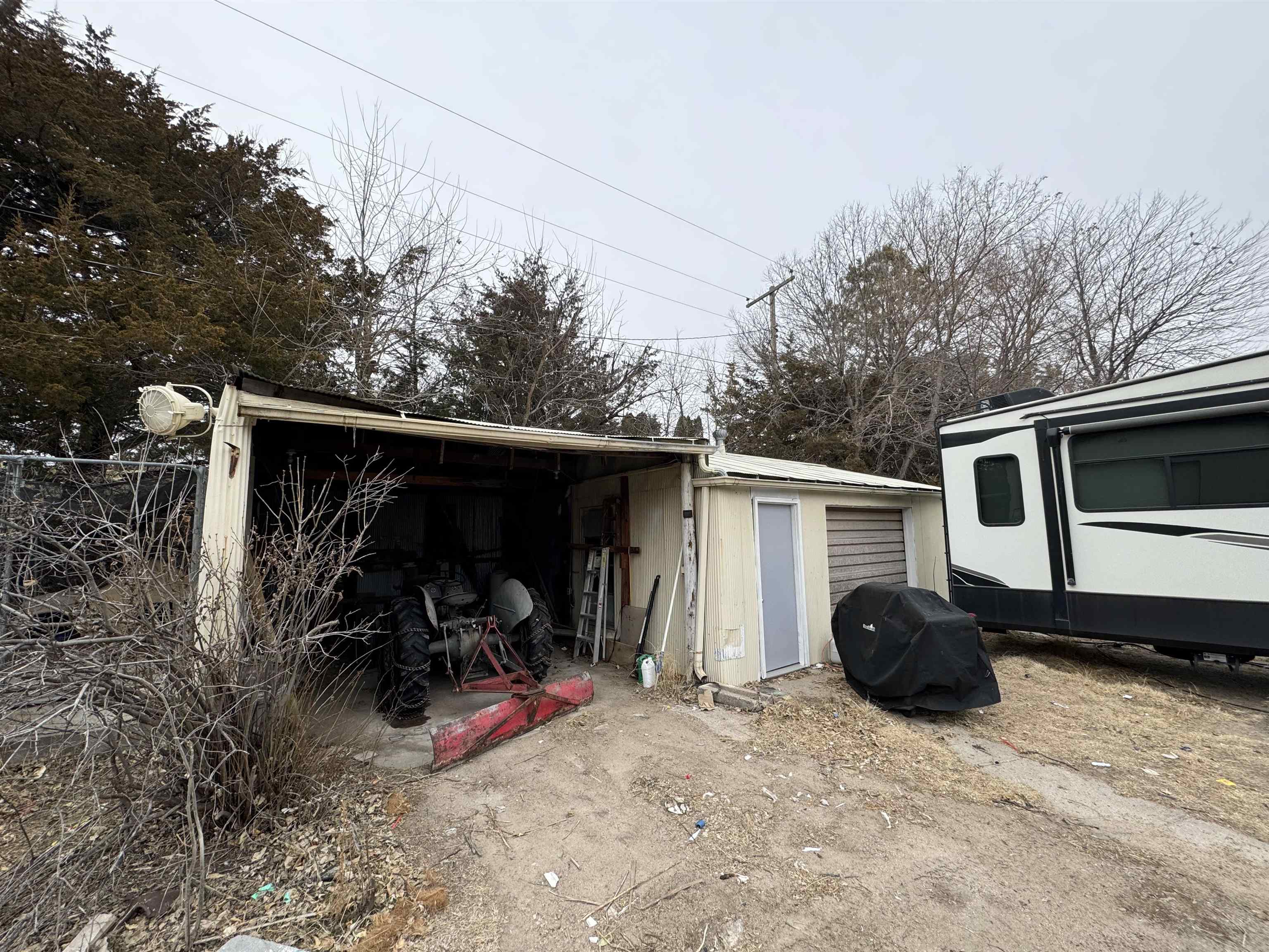 712 Tomahawk Road