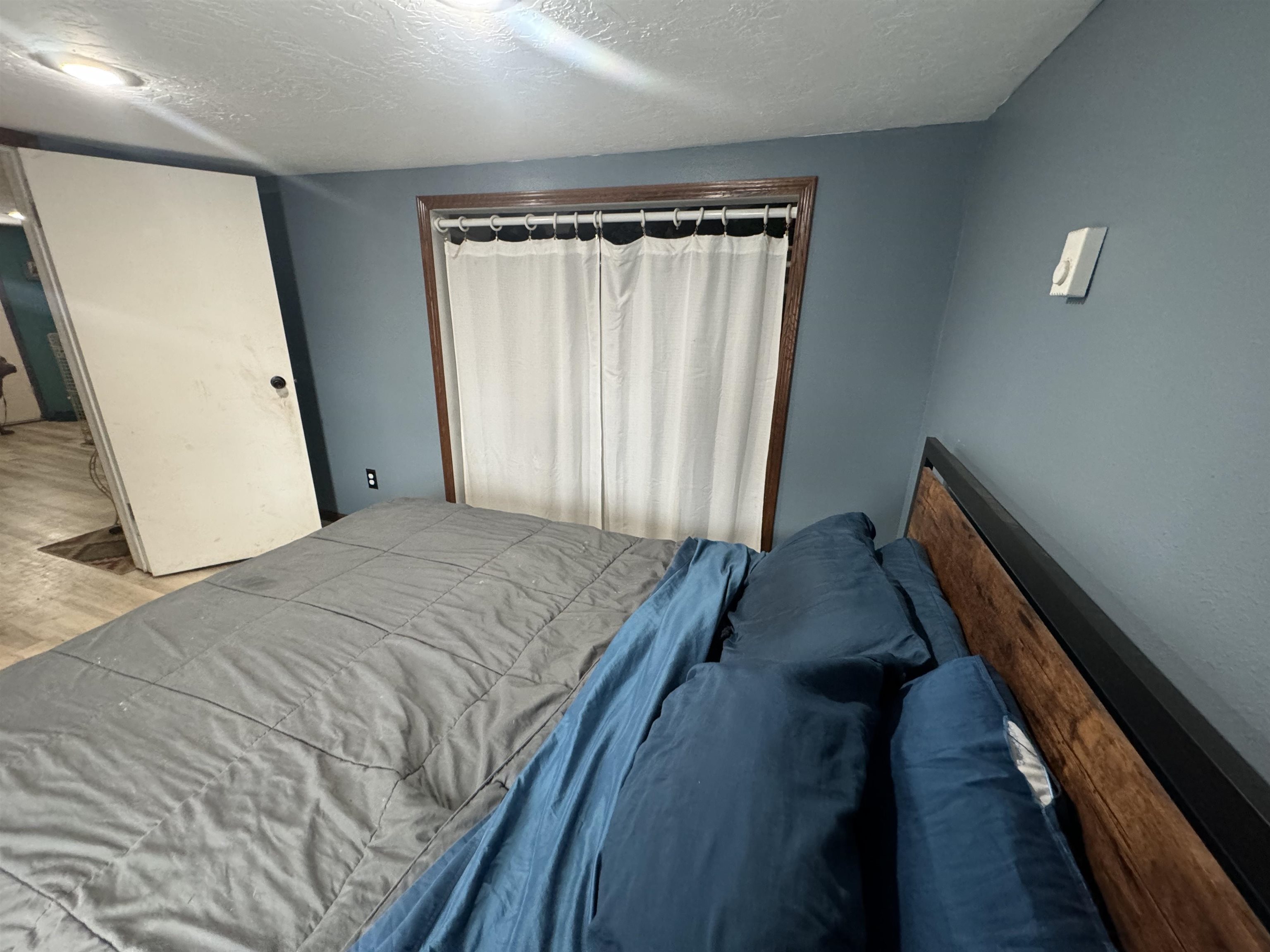 2820 W 6th Street