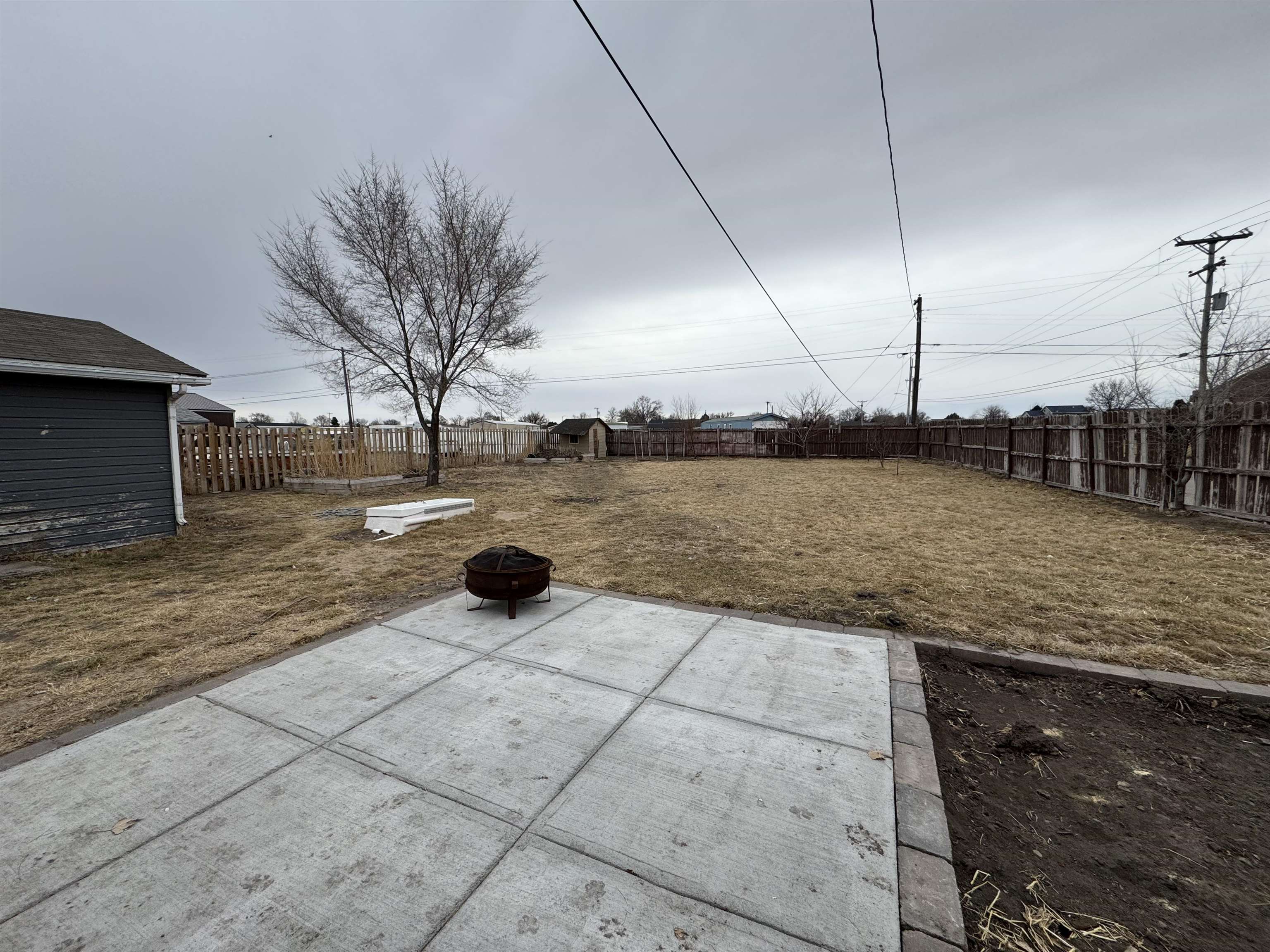 2820 W 6th Street